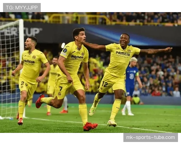 塞维利亚管理层动荡：球队稳定性面临考验，未来走势有待观察